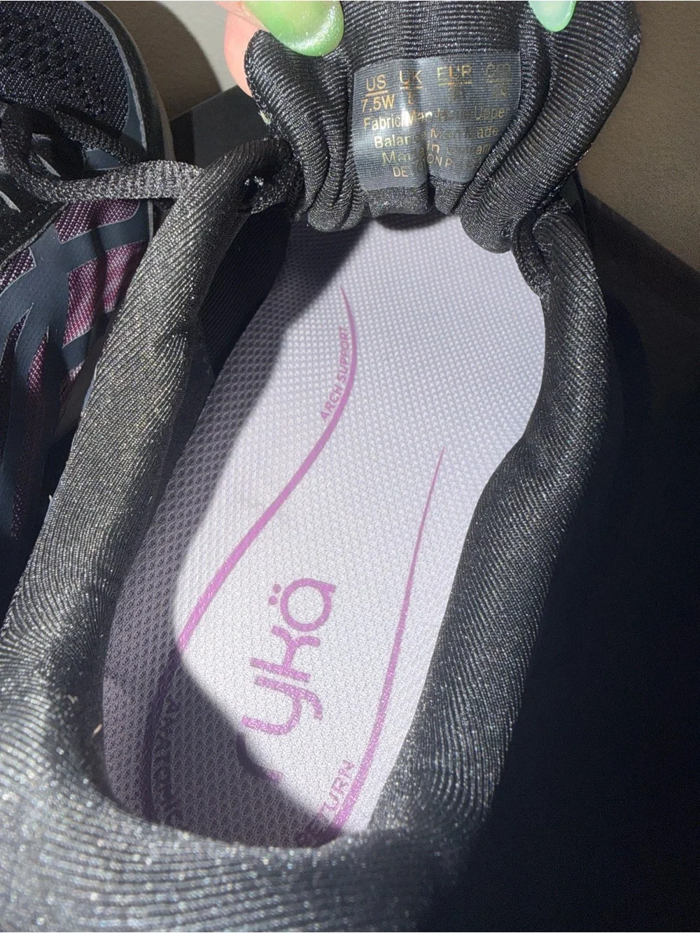 Ryka “Devotion” Plus Athletic Shoes 🖤 FWBW *7.5 Wide*